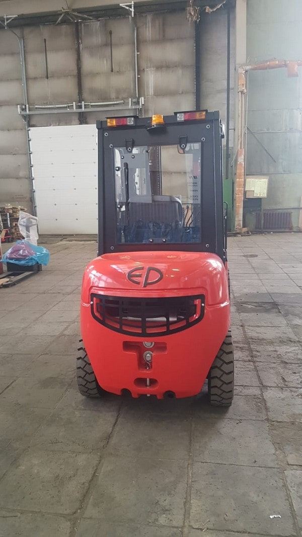 Автопогрузчик дизельный EP CPCD35T3